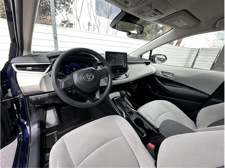 Used 2020 Toyota Corolla LE FWD image 14