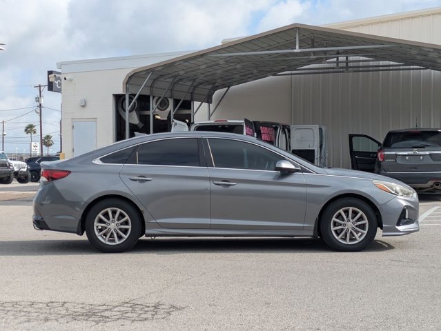 Used 2018 Hyundai Sonata SE FWD image 4