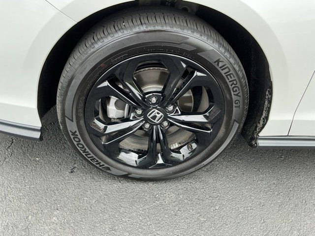 Used 2025 Honda Accord SE image 10