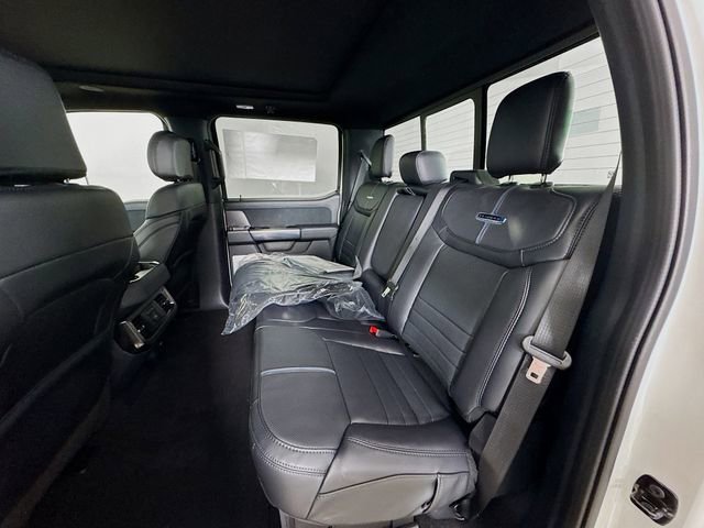 New 2026 Ford F450 Platinum w/ FX4 Off-Road Package image 26