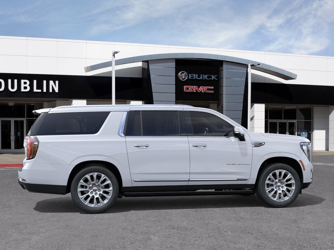 New 2026 GMC Yukon XL Denali w/ Denali Reserve Package AWD/4WD image 3