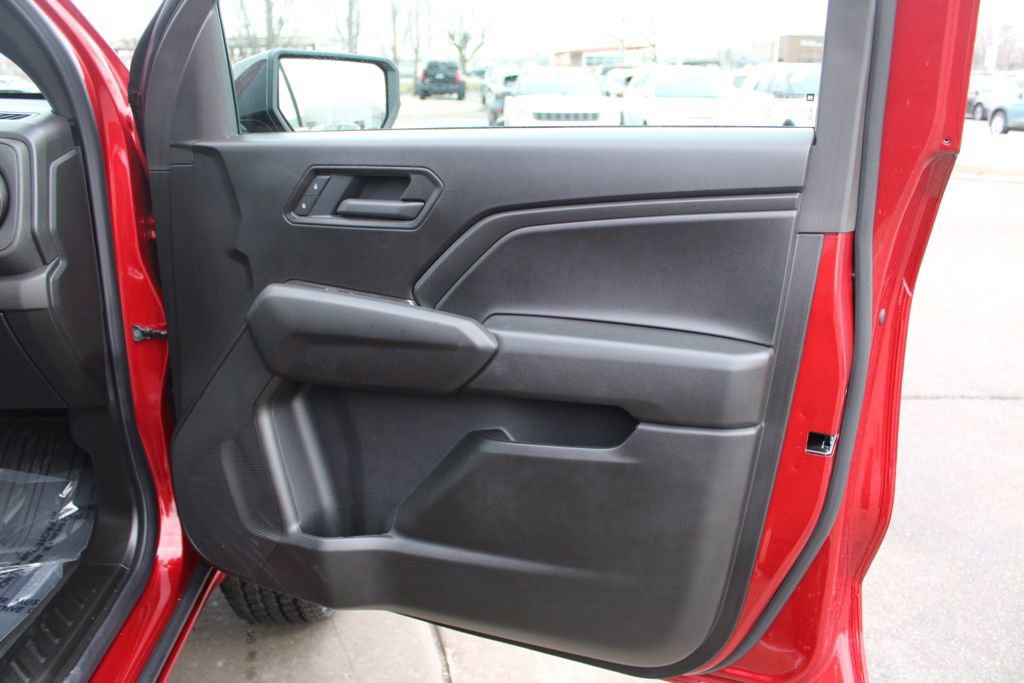Used 2025 Chevrolet Colorado Trail Boss image 20