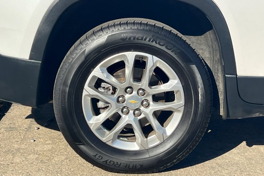 Used 2020 Chevrolet Traverse LT AWD/4WD image 5