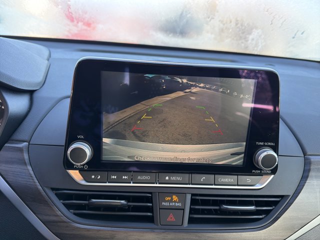 Used 2025 Nissan Altima 2.5 SV image 26