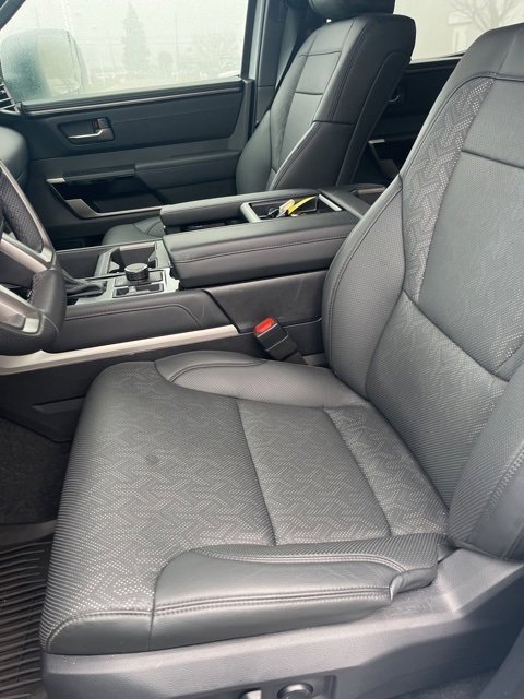 Used 2025 Toyota Tundra Limited image 13