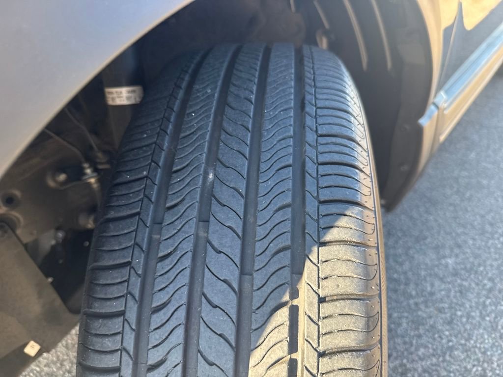 Used 2022 Honda CR-V EX image 42