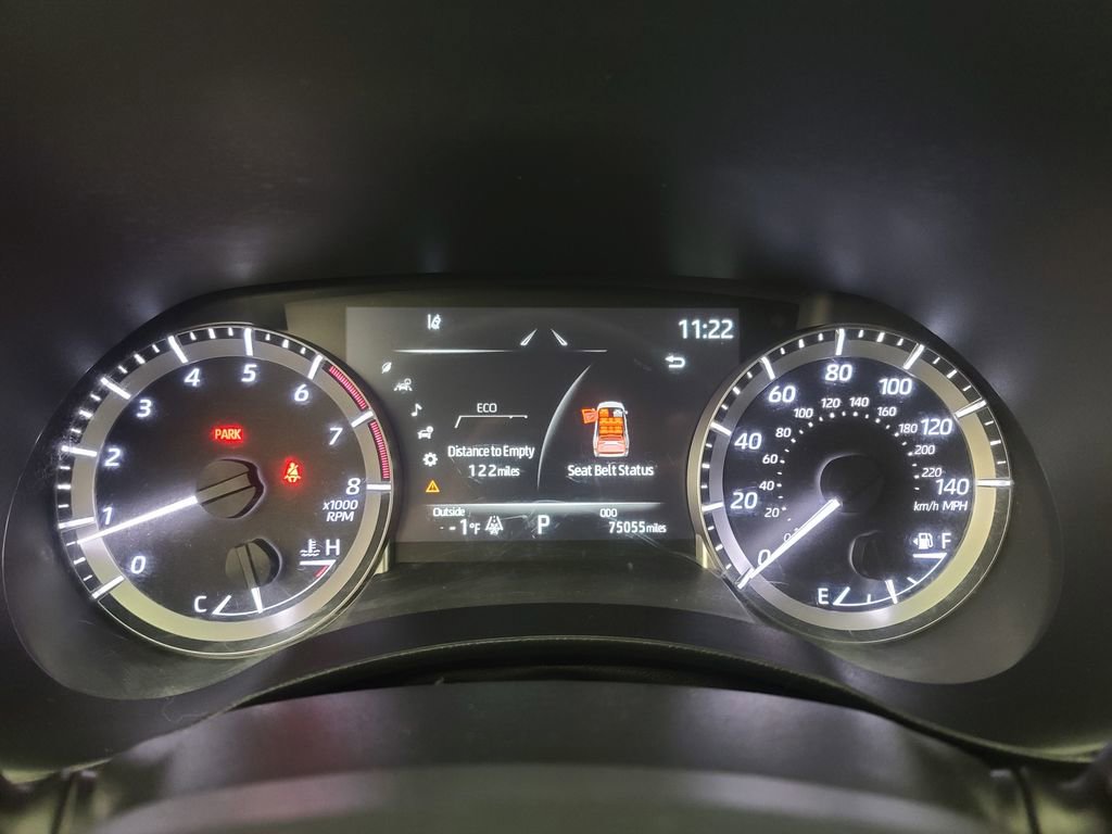 Used 2023 Toyota Highlander LE image 30