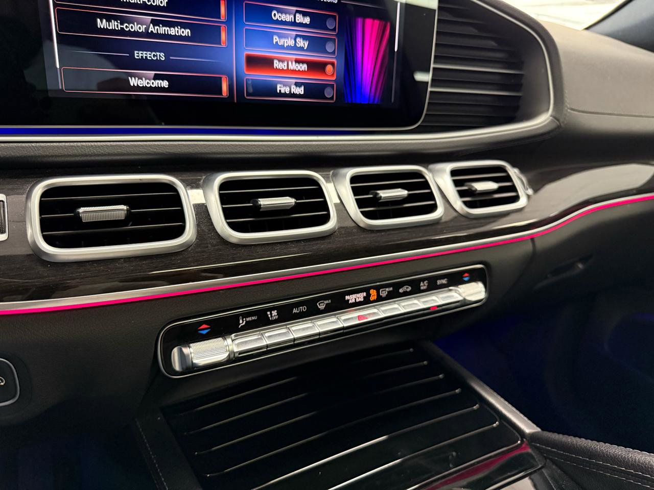 Used 2021 Mercedes-Benz GLS 450 4MATIC image 20