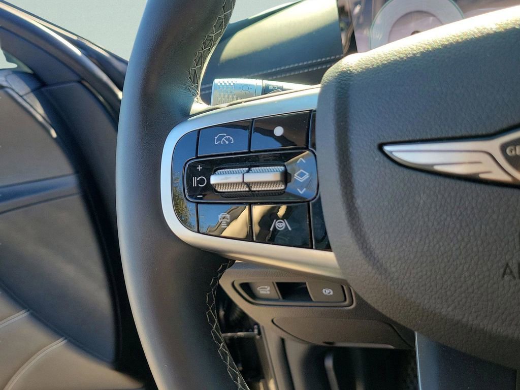 Used 2025 Genesis GV80 2.5T Advanced image 20