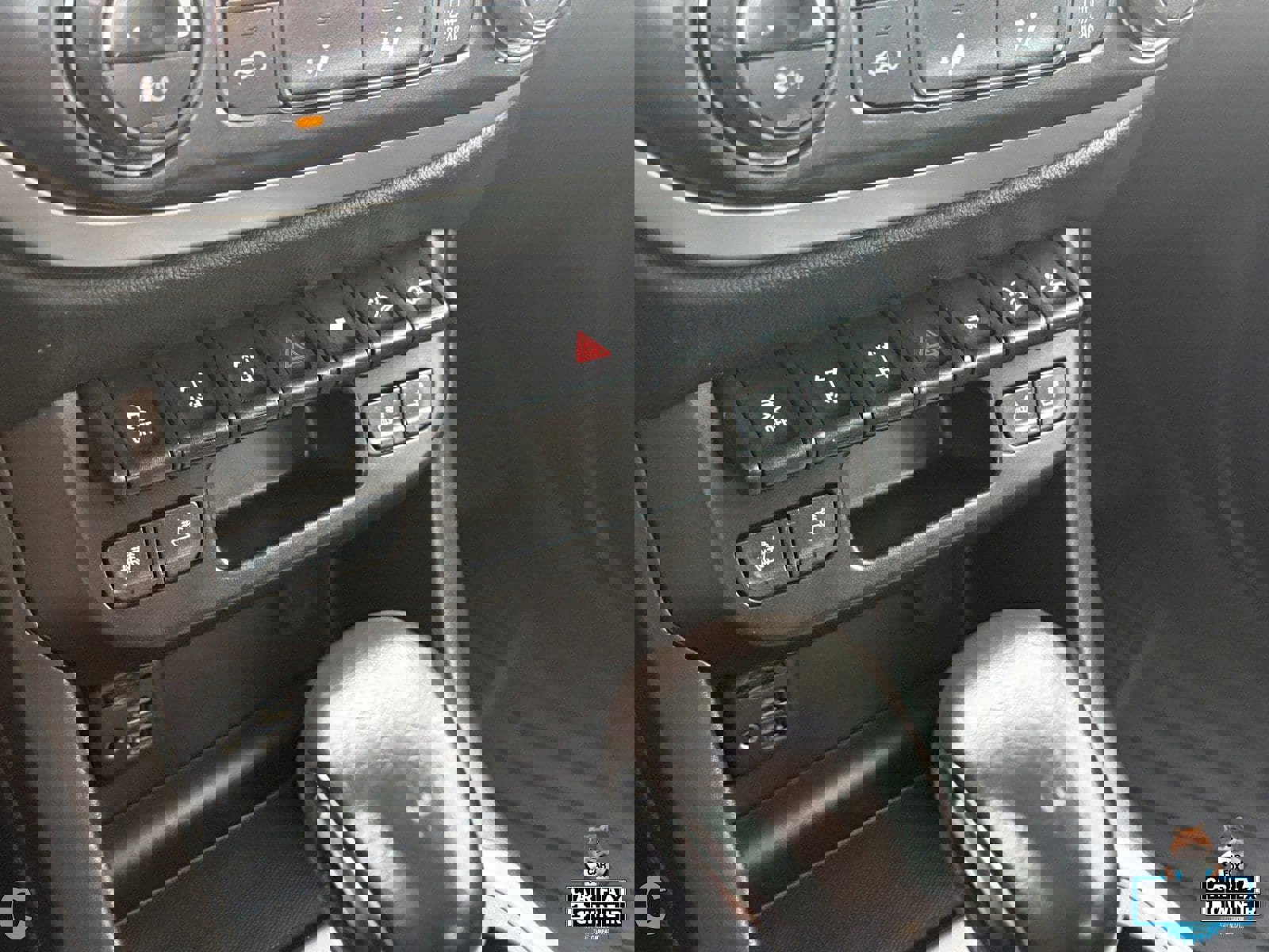 Used 2022 Chevrolet Colorado ZR2 w/ Colorado ZR2 Bison Edition image 22