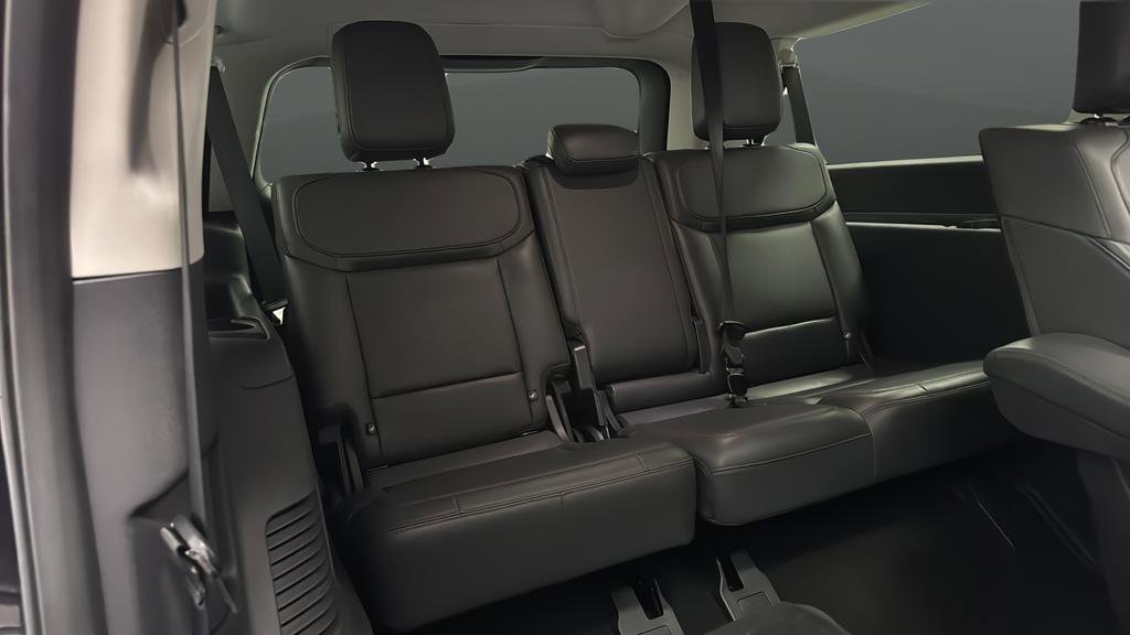 Used 2025 Ford Expedition Max Active AWD/4WD image 27