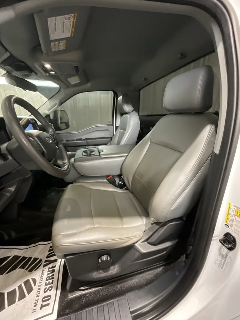 Used 2024 Ford F350 XL w/ Camper Package image 10