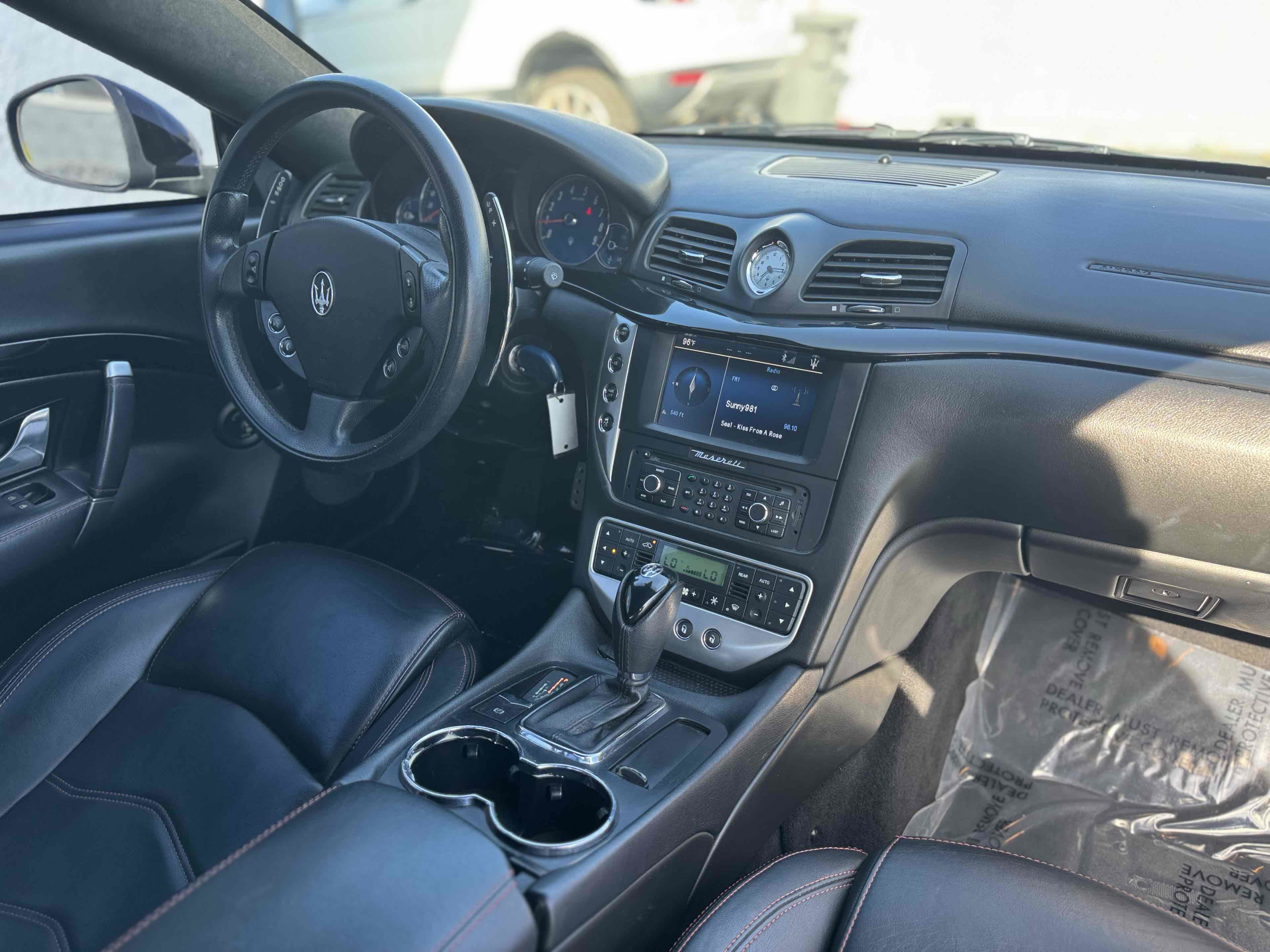 Used 2012 Maserati GranTurismo S image 12