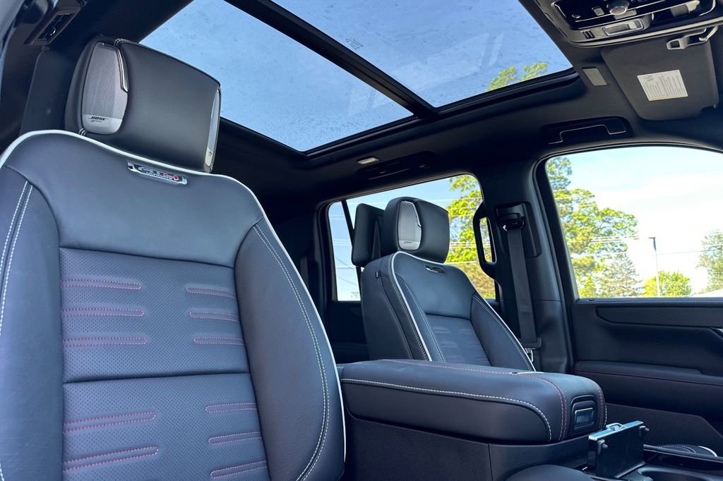 New 2026 GMC Yukon XL AT4 Ultimate AWD/4WD image 19