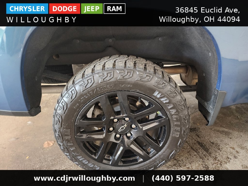 Used 2024 Chevrolet Silverado 1500 LT Trail Boss w/ Convenience Package II AWD/4WD image 45