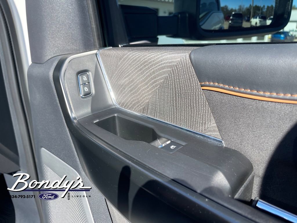 Used 2024 Ford F250 Platinum w/ FX4 Off-Road Package image 20