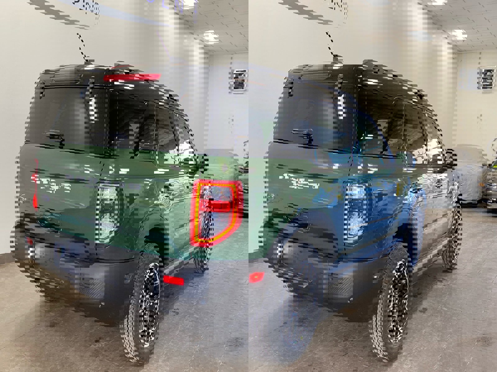 New 2025 Ford Bronco Sport Outer Banks w/ Outer Banks Tech Package+ image 11