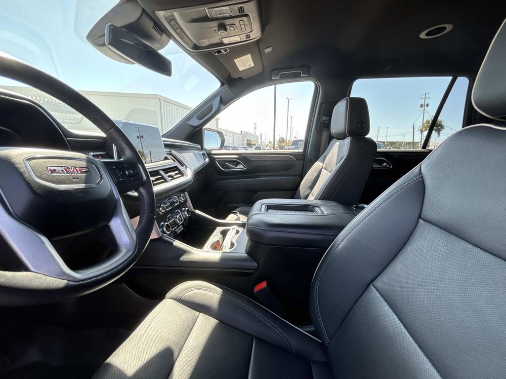 Used 2023 GMC Yukon SLT image 9