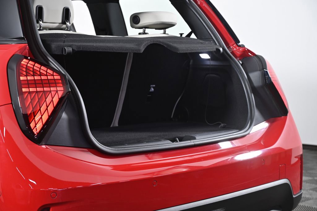 Certified 2025 MINI Cooper S image 31