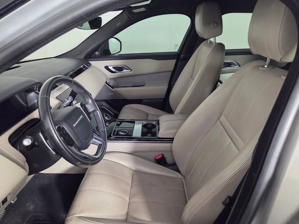 Used 2018 Land Rover Range Rover Velar R-Dynamic SE image 10
