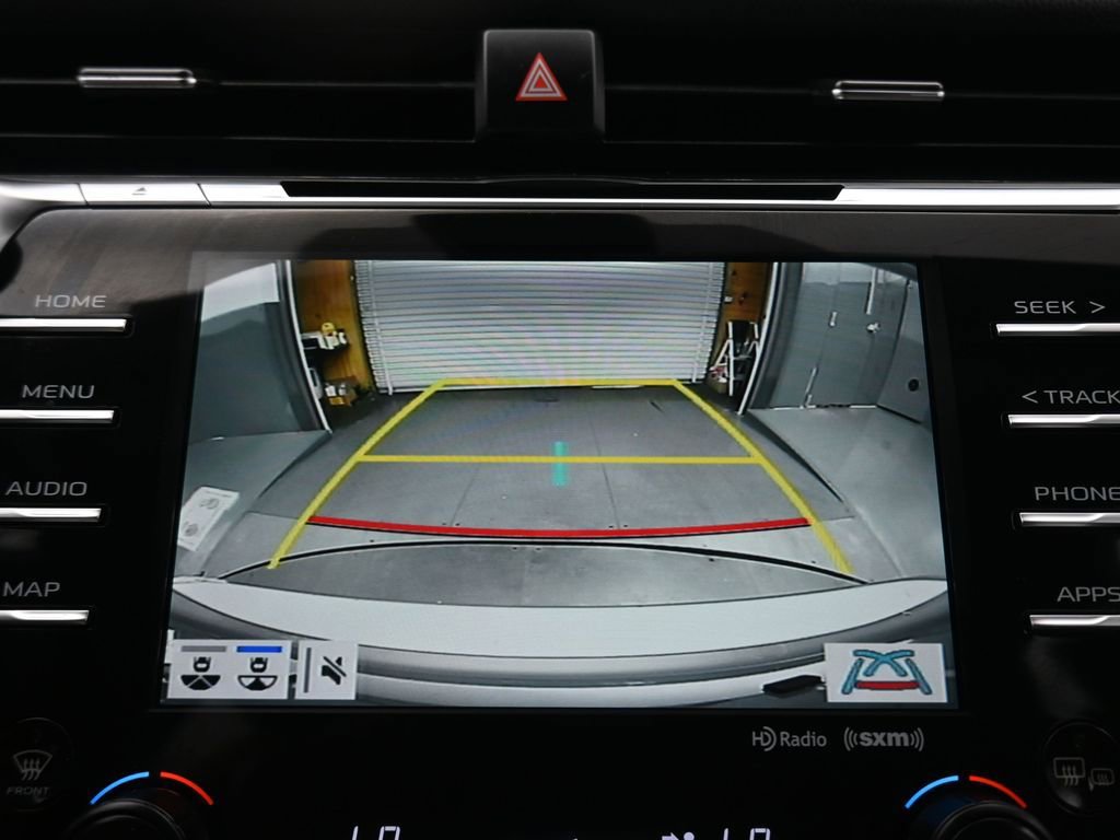Used 2019 Toyota Camry XLE FWD image 18