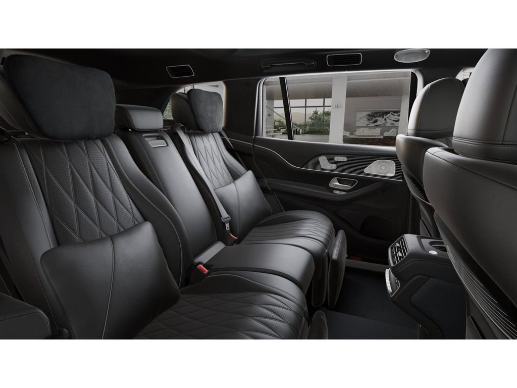 New 2026 Mercedes-Benz Maybach GLS 600 4MATIC image 5