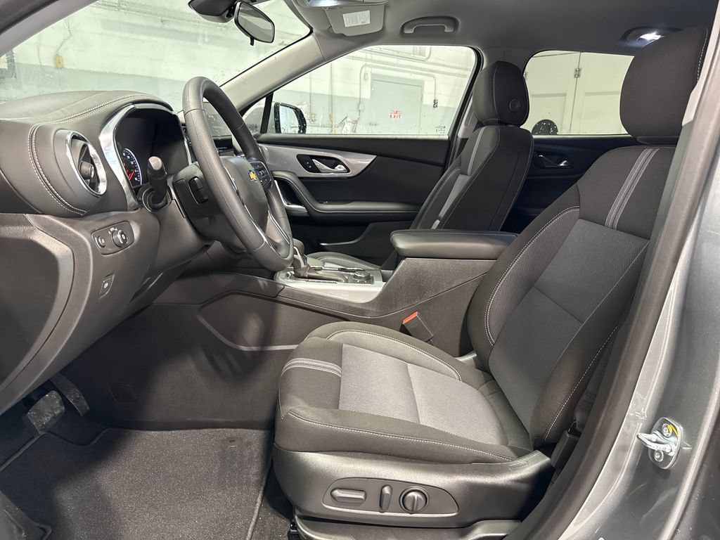 New 2026 Chevrolet Blazer LT FWD image 24