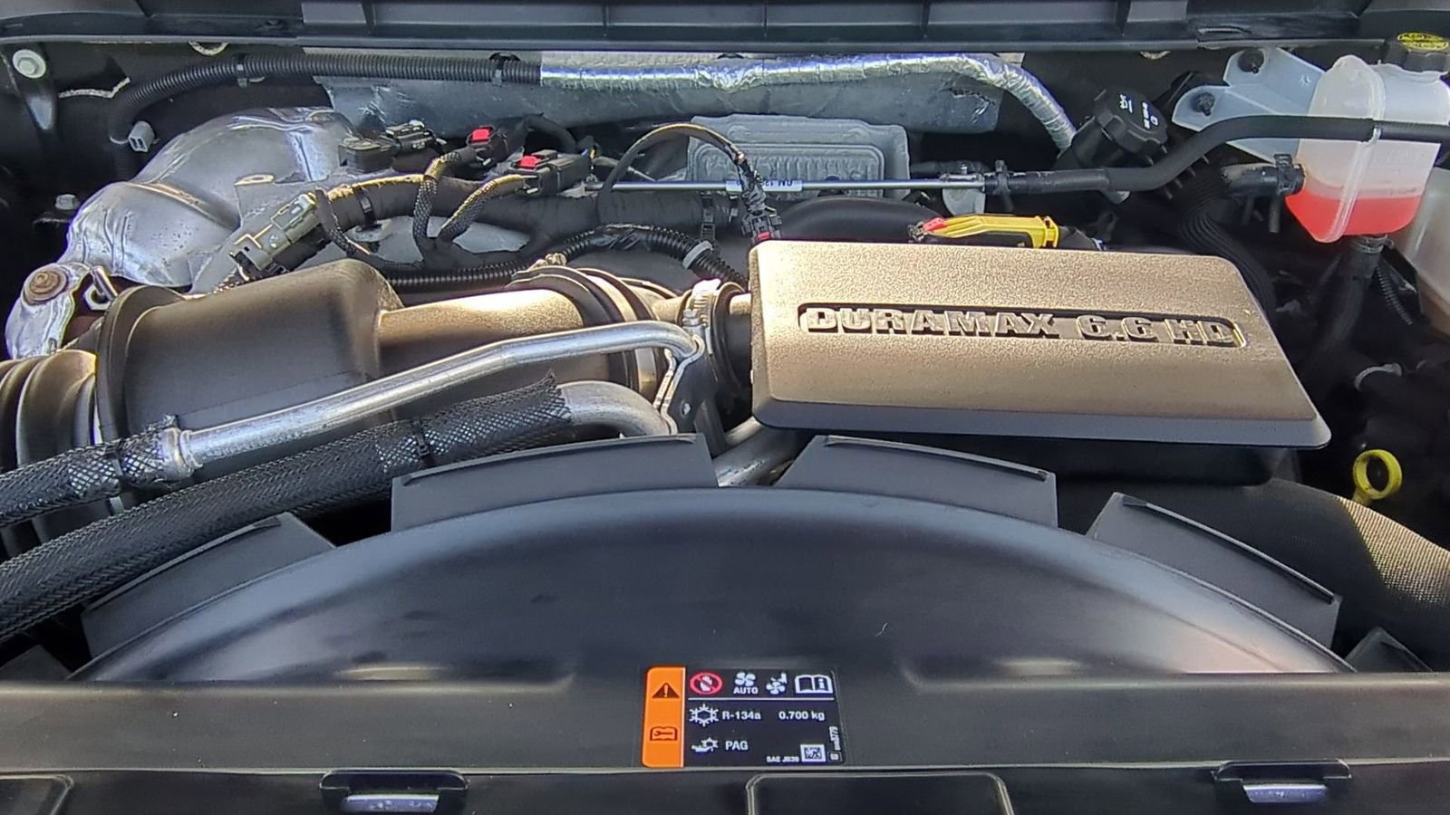 Used 2022 GMC Sierra 2500 Denali w/ Denali Ultimate Package image 15