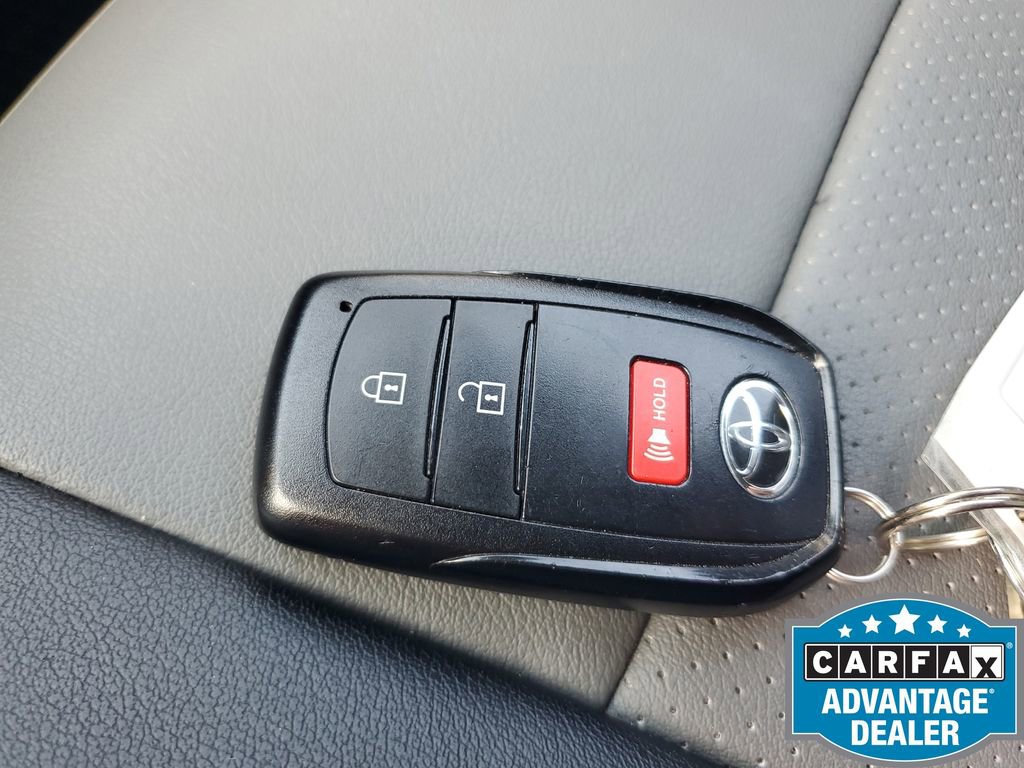 Used 2025 Toyota Tacoma TRD Off-Road image 29