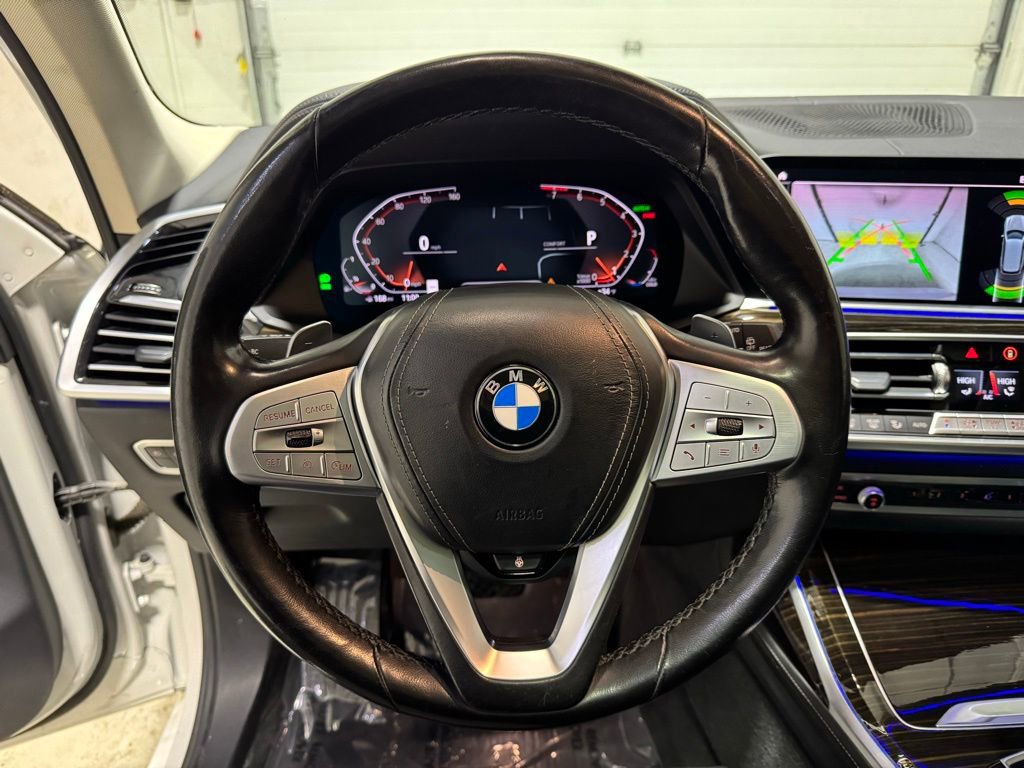 Used 2020 BMW X7 xDrive40i w/ Cold Weather Package image 25