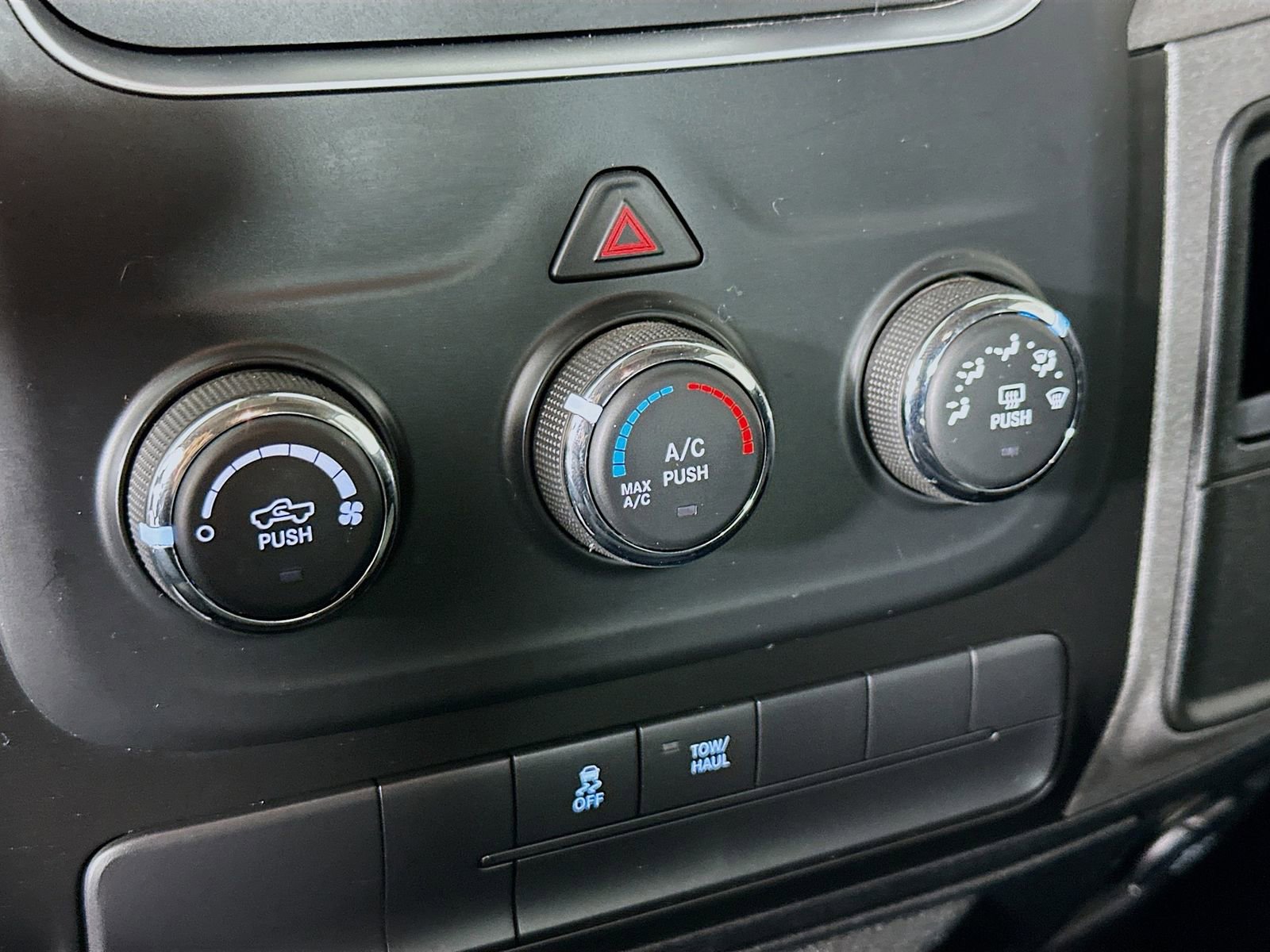 Used 2017 RAM 1500 Tradesman w/ Popular Equipment Group AWD/4WD image 18