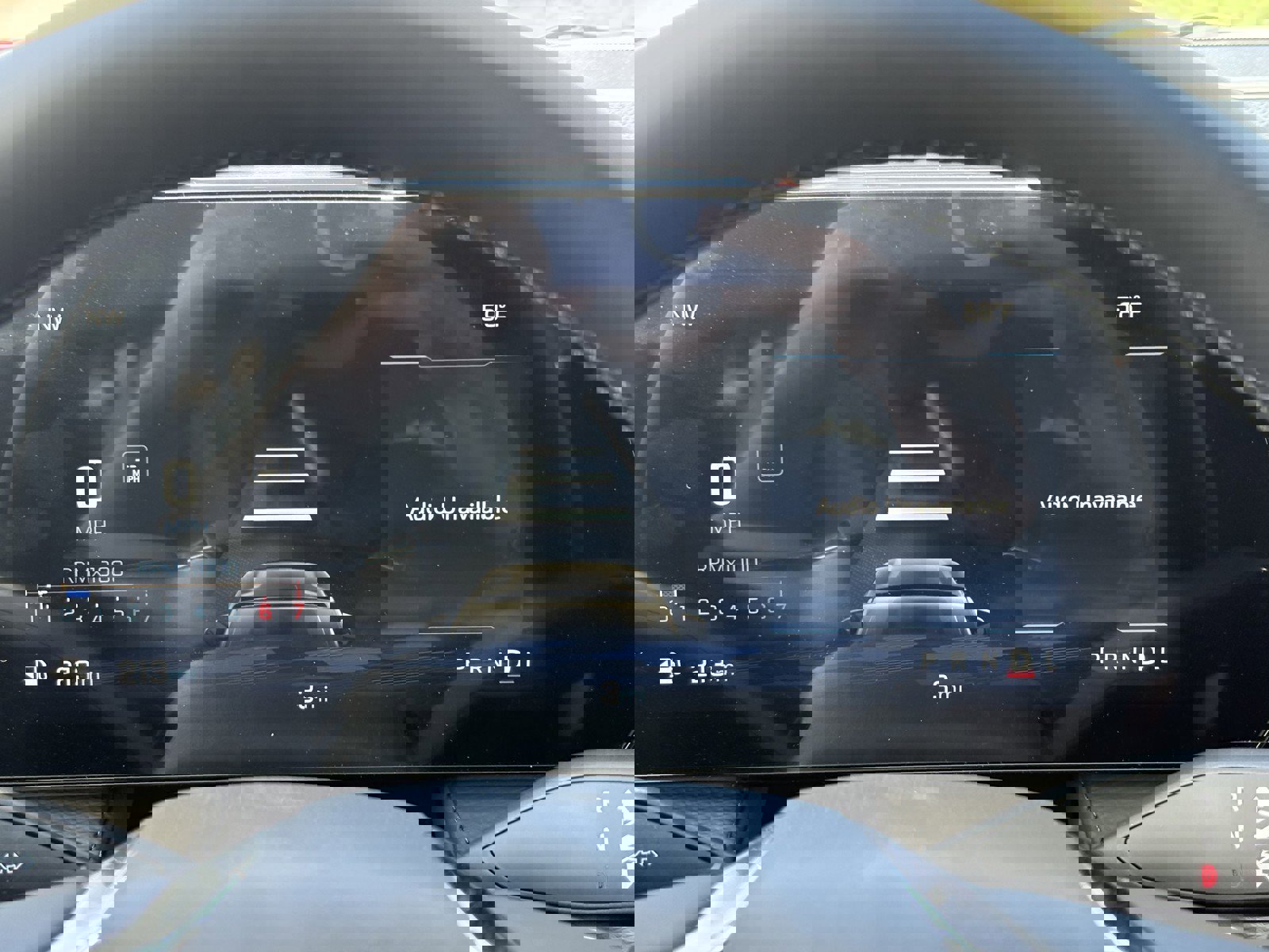 New 2026 Chevrolet Equinox LT w/ Convenience Package II FWD image 27