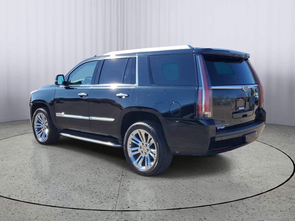 Used 2018 Cadillac Escalade Luxury w/ LPO, Radiant Package AWD/4WD image 4