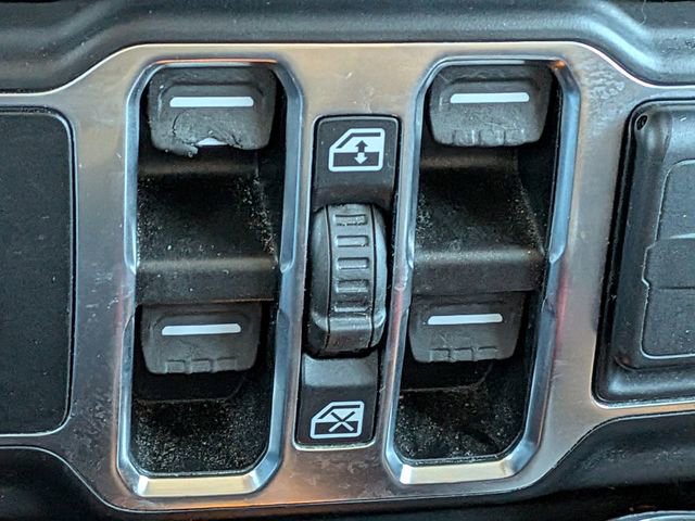 Used 2023 Jeep Gladiator Sport image 20