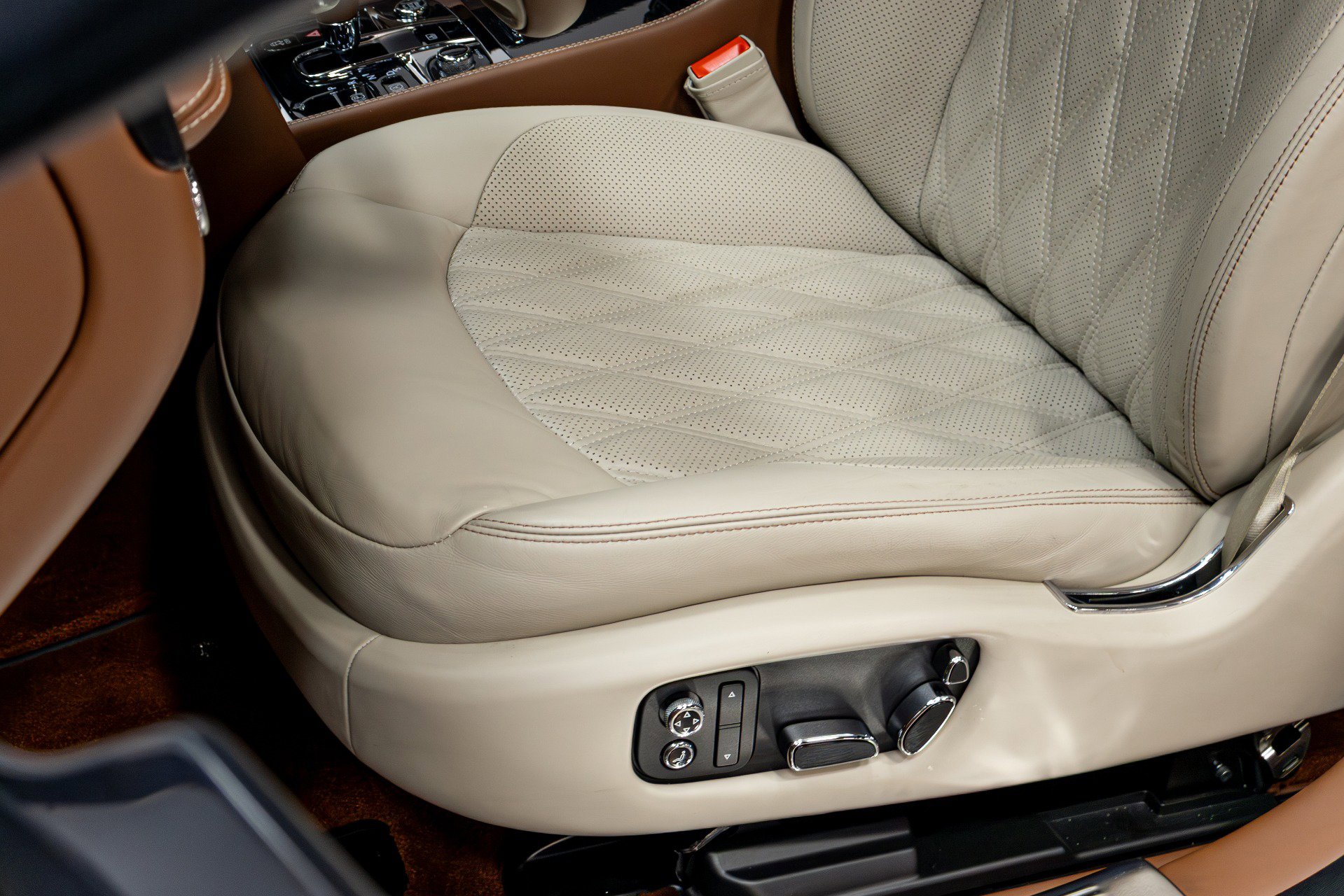 Used 2017 Bentley Mulsanne Speed image 7