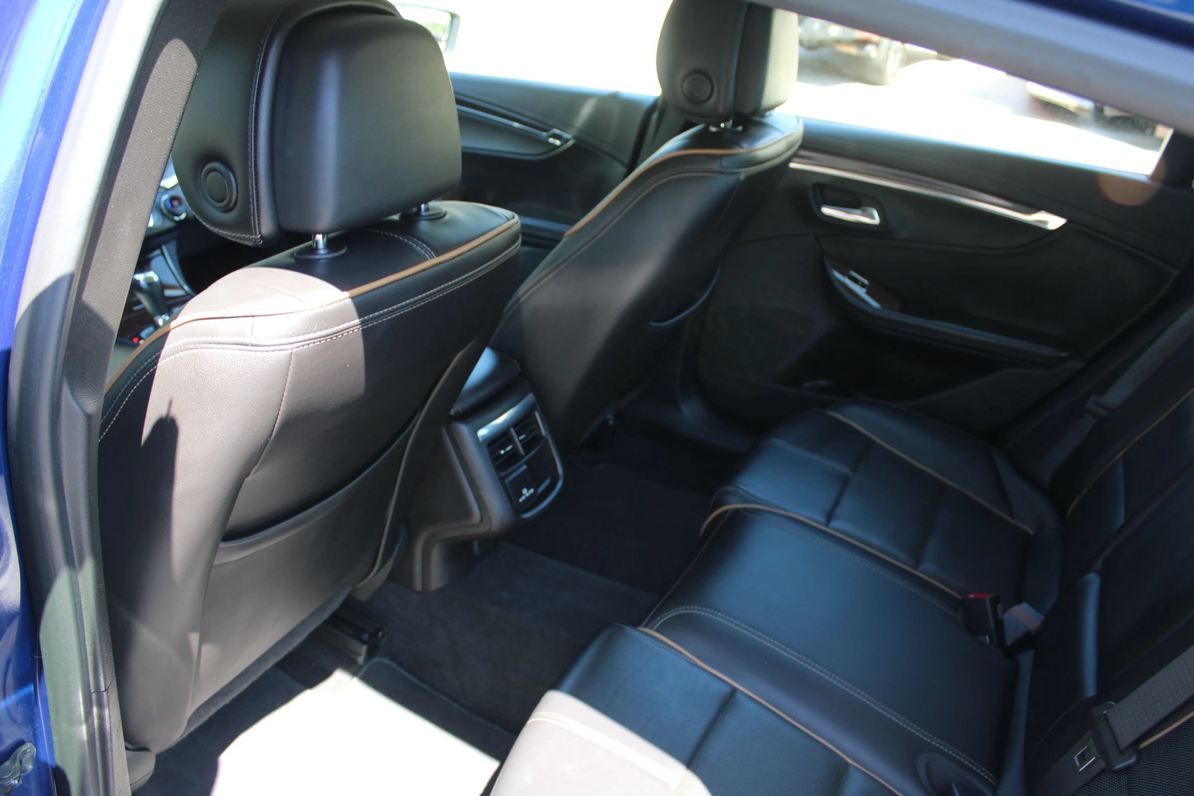 Used 2014 Chevrolet Impala LTZ FWD image 18