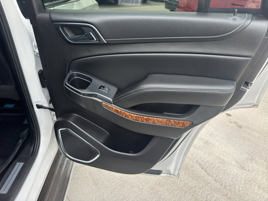 Used 2017 Chevrolet Tahoe Premier AWD/4WD image 11
