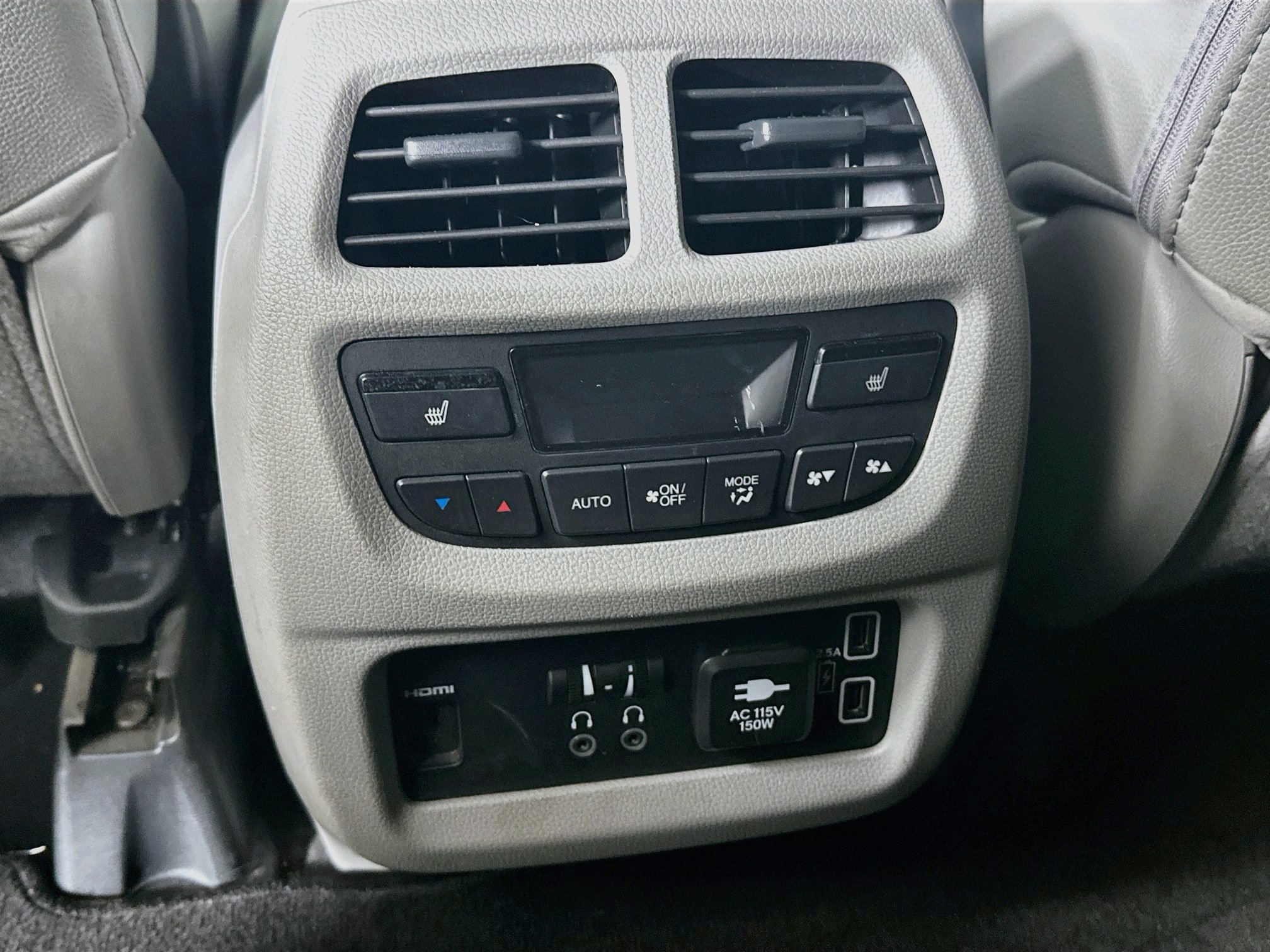 Used 2019 Honda Pilot Elite image 27