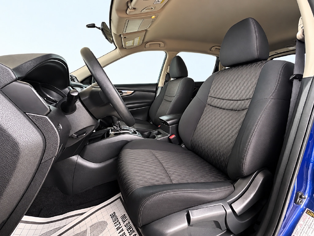 Used 2017 Nissan Rogue S FWD image 5