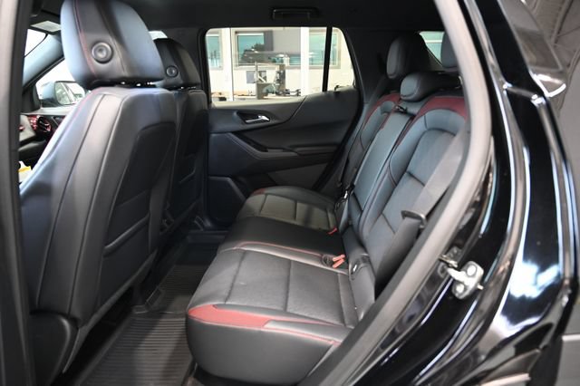New 2027 Chevrolet Equinox RS FWD image 11