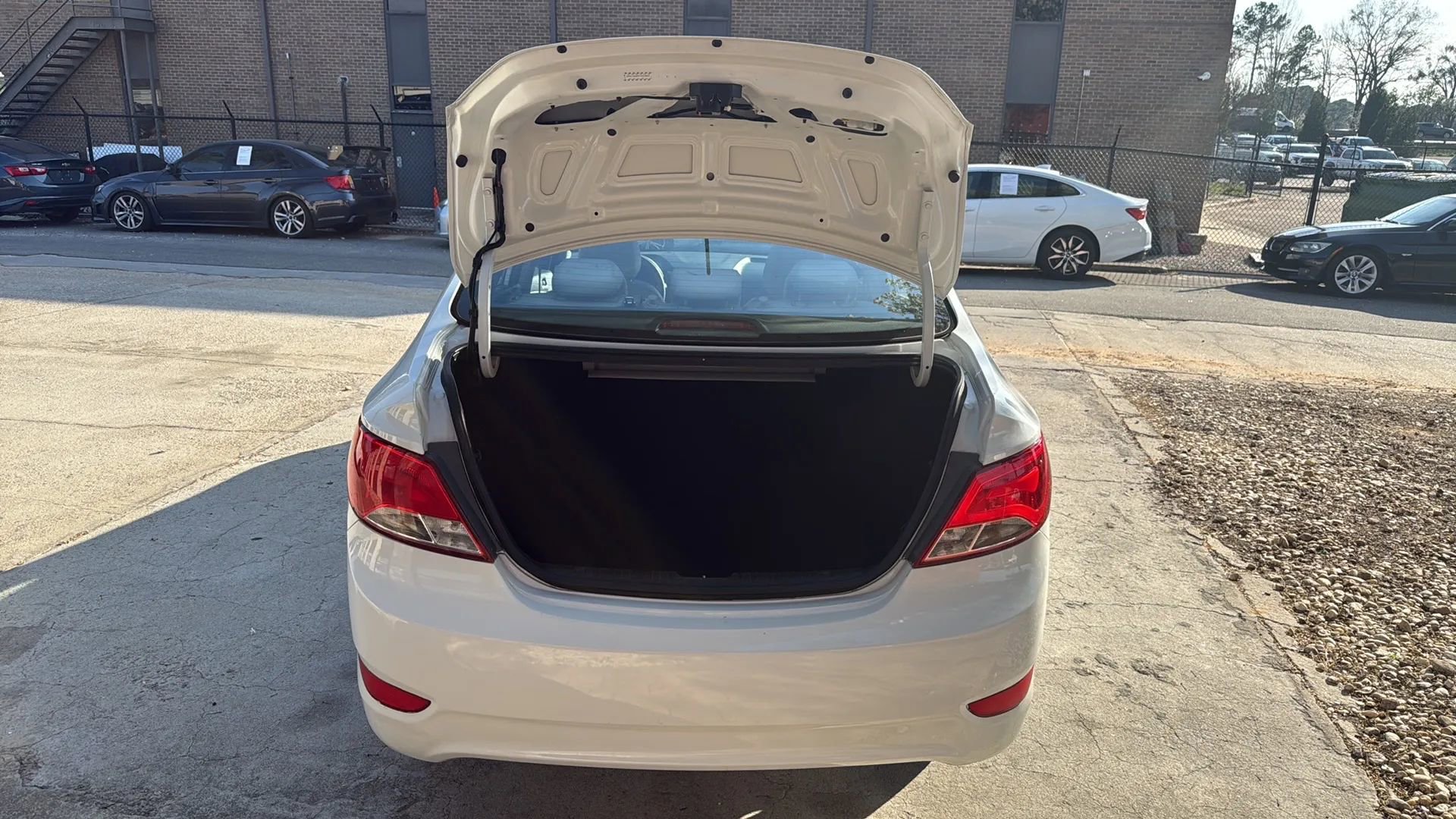 Used 2015 Hyundai Accent GLS image 11