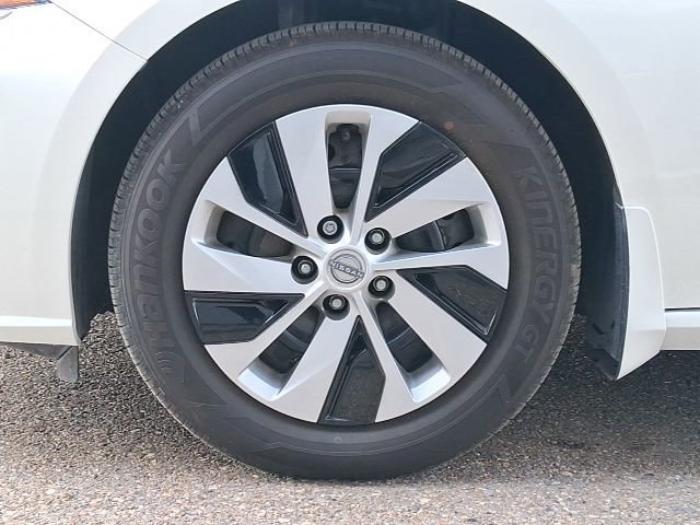 Certified 2025 Nissan Altima 2.5 S FWD image 18