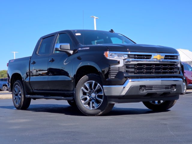 New 2026 Chevrolet Silverado 1500 LT w/ Convenience Package II AWD/4WD image 2