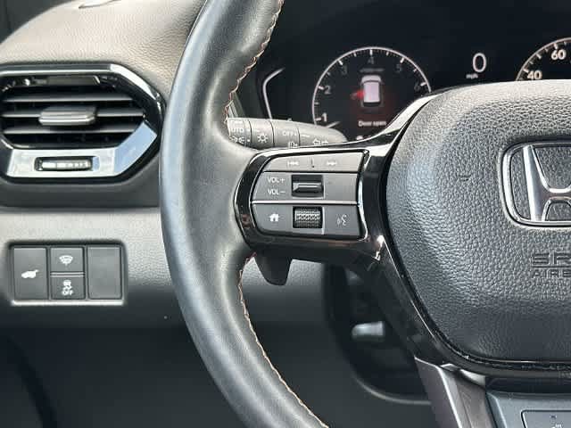 Used 2023 Honda Pilot TrailSport image 9