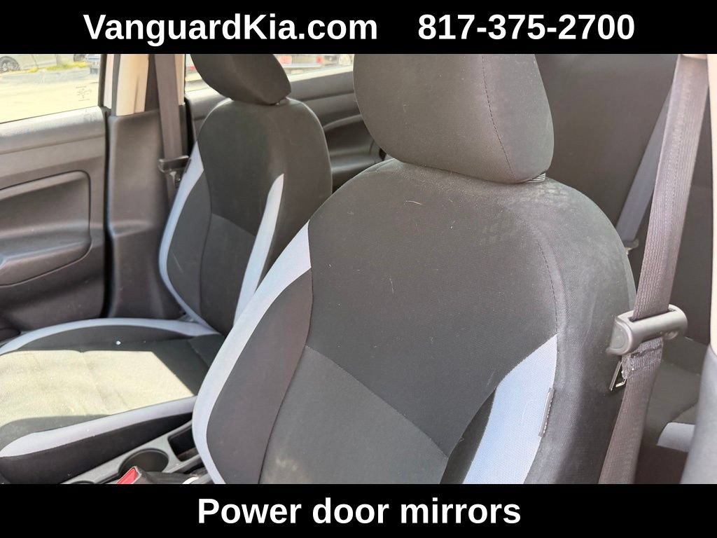 Used 2025 Nissan Versa S w/ Trunk Package FWD image 13