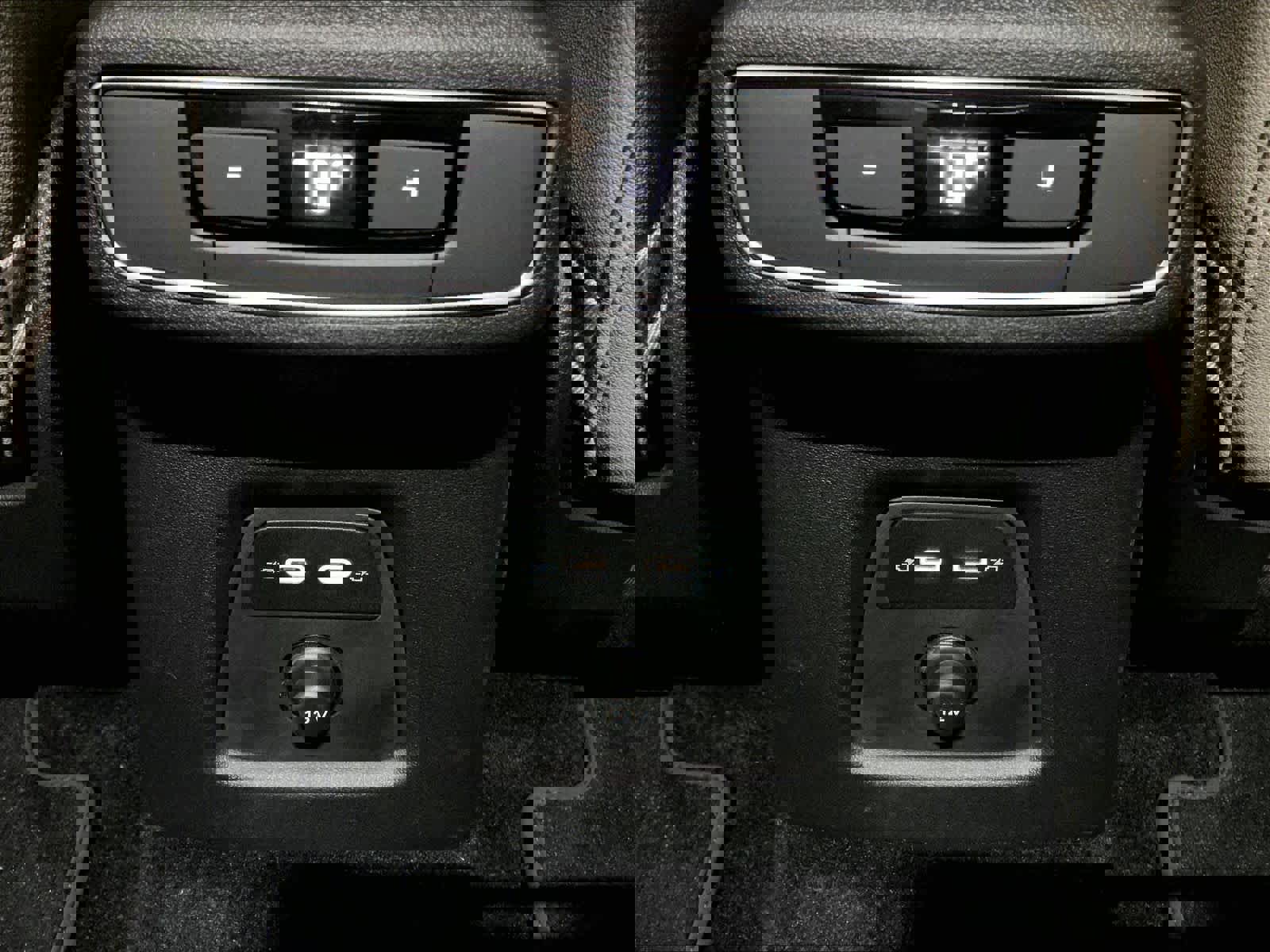 Certified 2023 Audi Q4 e-tron Premium Plus w/ Premium Plus image 32