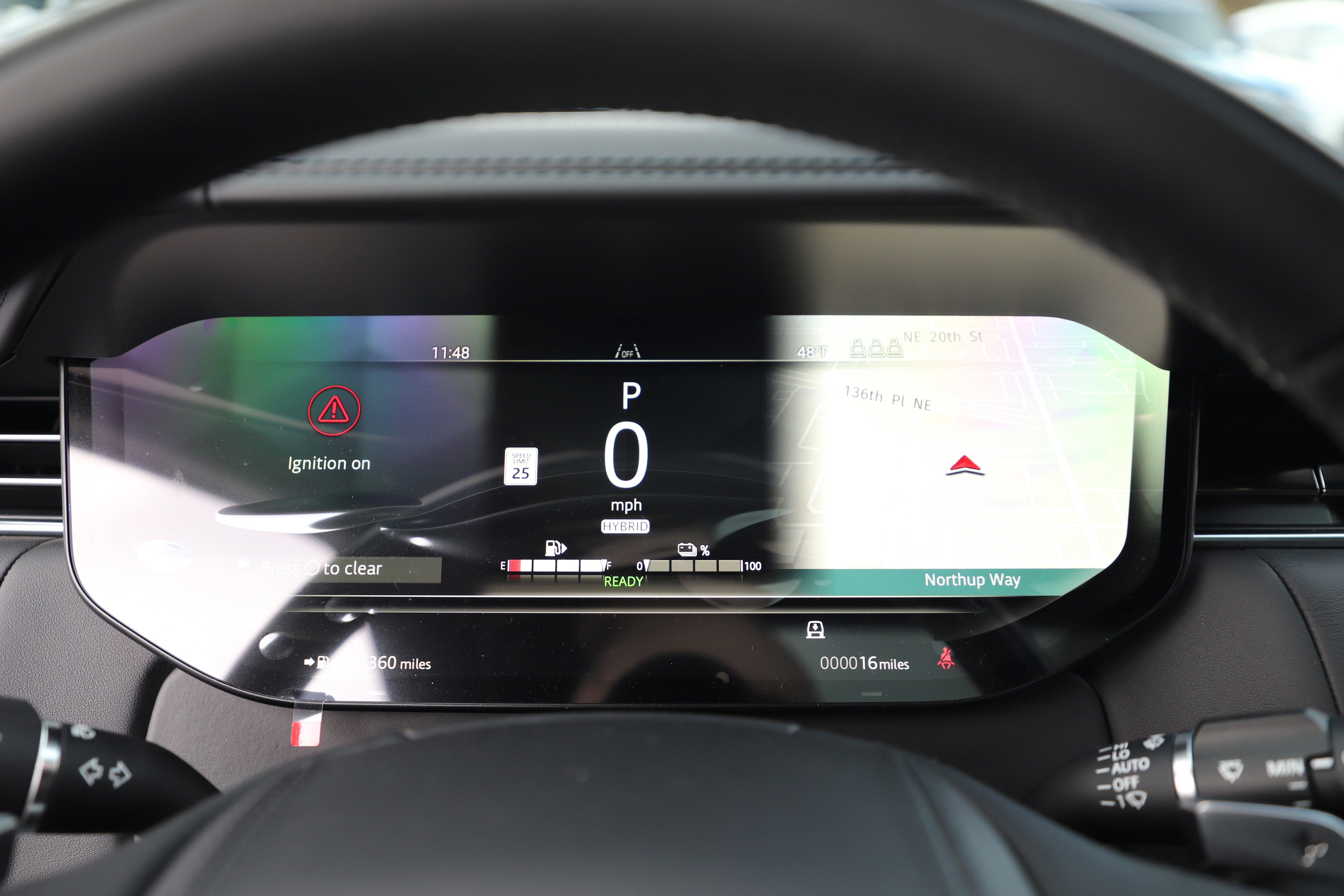 New 2026 Land Rover Range Rover SE image 21