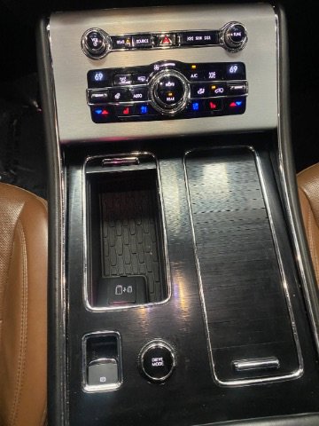 Used 2020 Lincoln Aviator Reserve w/ Elements Package Plus image 27