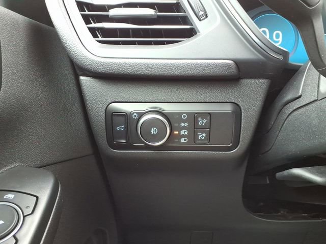 Certified 2025 Ford Escape Platinum AWD/4WD image 14