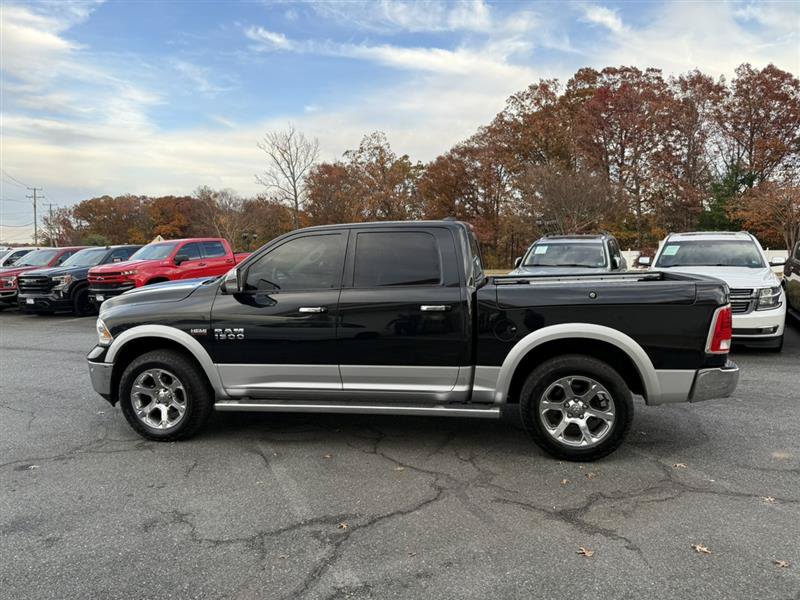 Used 2016 RAM 1500 Laramie w/ Convenience Group AWD/4WD image 8